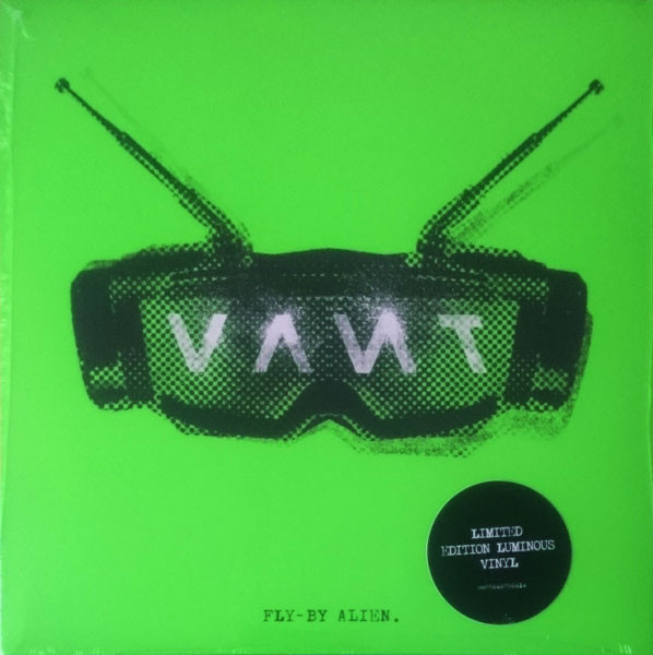 Fly-By Alien