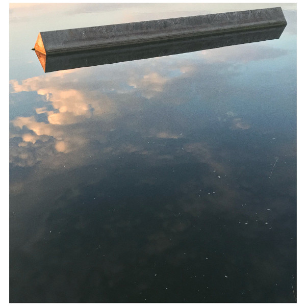 Tähtien Suojaan, Toistensa Maa